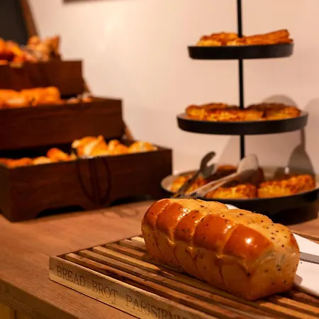 Parc & מלון מונדורף-לה-באן