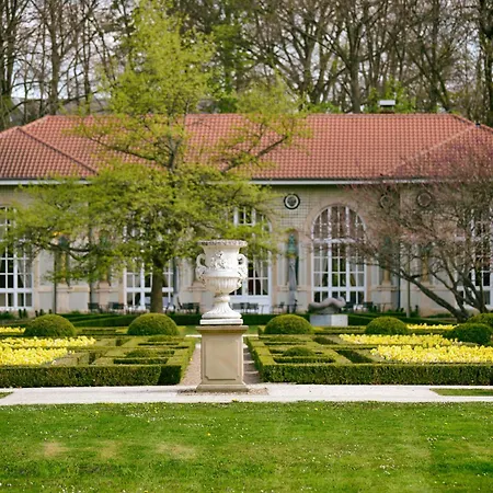 Отель Parc &